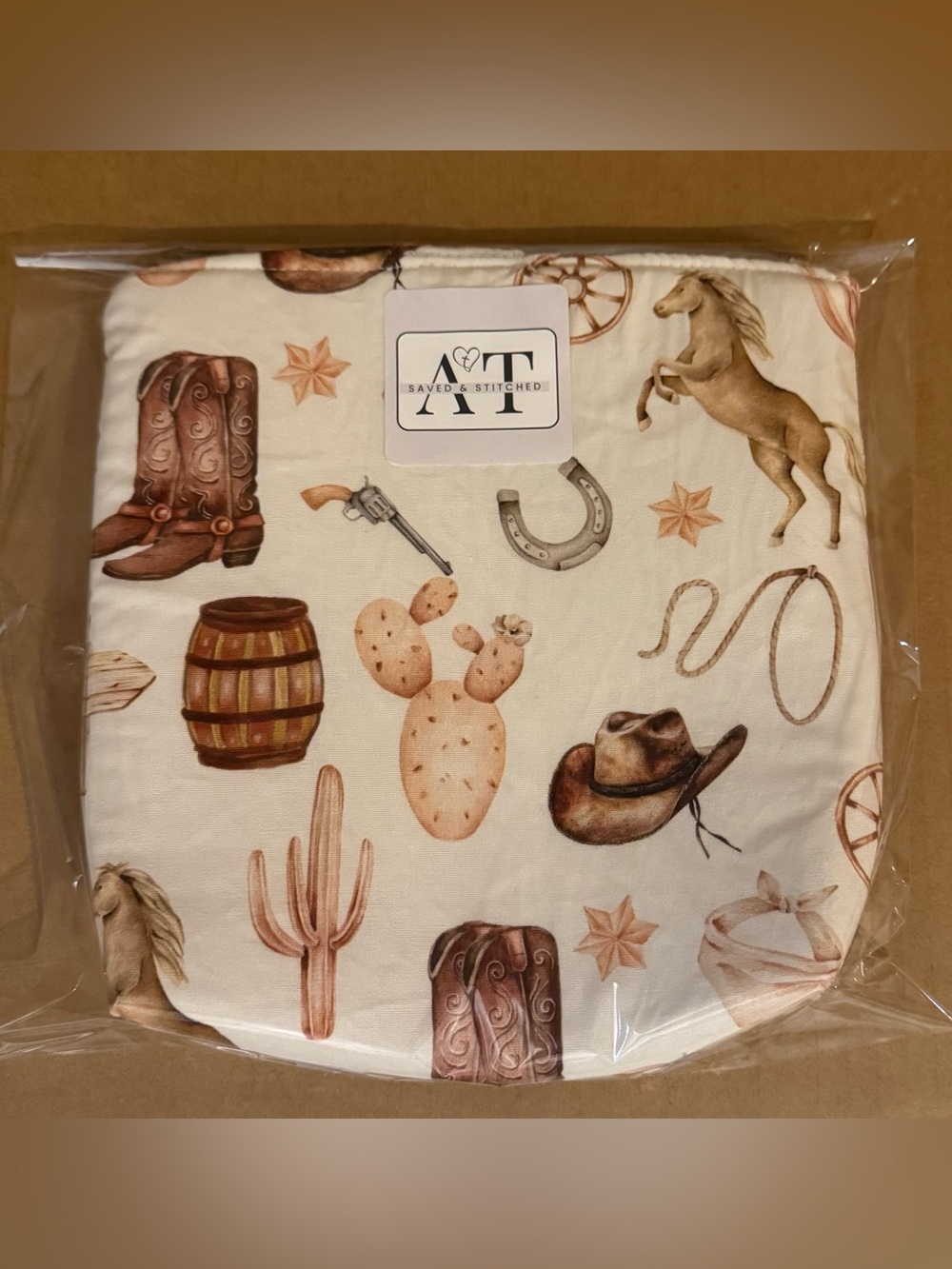 Saved & Stitched Western-Print Cosmetic Bag in Cream